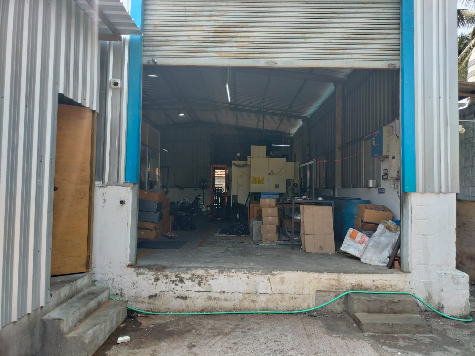 Loading And Unloading Bay
